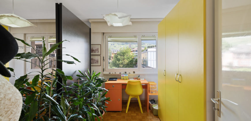 Appartement 8 pièces 1/2 de 224 m² à deux pas de la gare de Sion