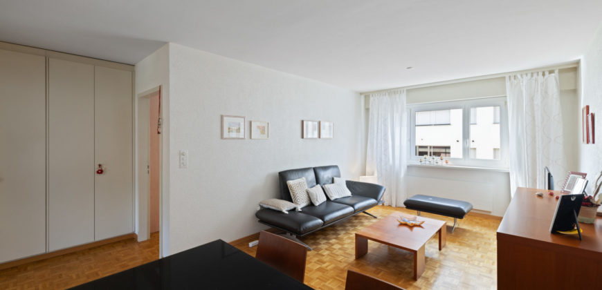 Appartement 8 pièces 1/2 de 224 m² à deux pas de la gare de Sion