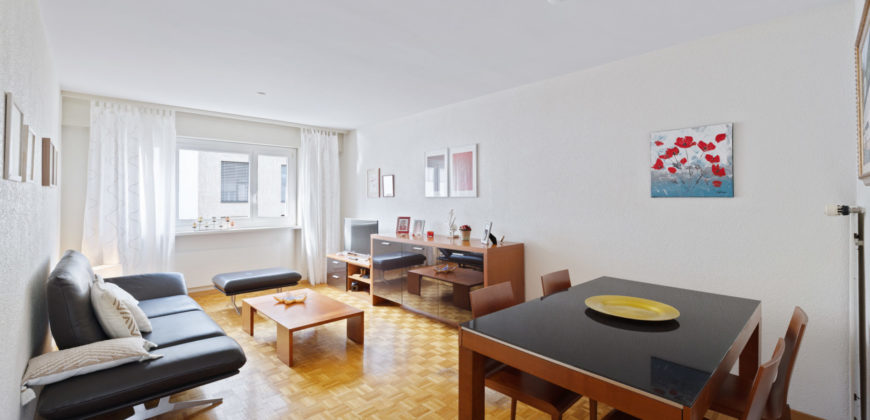 Appartement 8 pièces 1/2 de 224 m² à deux pas de la gare de Sion