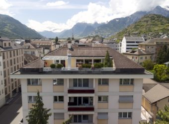 Spacieux et lumineux 4.5 pièces de 128 m² à deux pas de la gare de Sion !