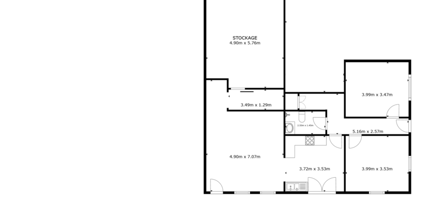 Corps de Ferme avec 3 appartements 2 granges et 3 garages fermés