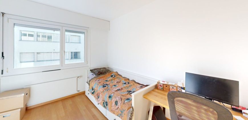 Spacieux et lumineux 4.5 pièces de 128 m² à deux pas de la gare de Sion !