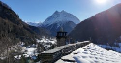 Un chalet d’exception en résidence secondaire, accessible aux acheteurs étrangers, à deux pas du centre du village d’Evolène.