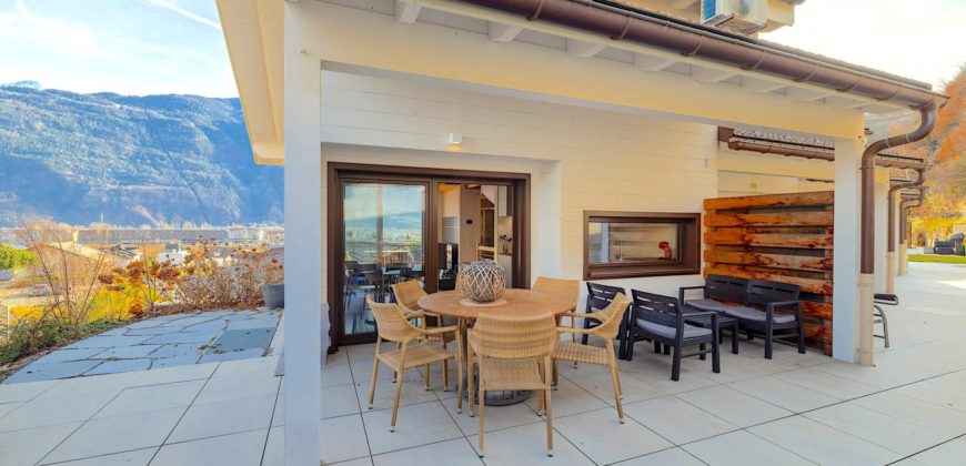 Charmante villa mitoyenne 3 pièces 1/2 de 110 m2 au coeur des vignes