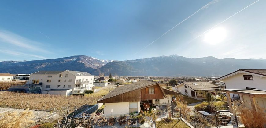 MAGNIFIQUE VILLA MITOYENNE 3 PCES ½ DE 107 M2 AU CŒUR DES VIGNES À SAILLON 