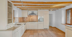 Charmante maison villageoise 5 pces 1/2 de 207 m2 nets avec son atelier au cœur du vieux village de Saxon