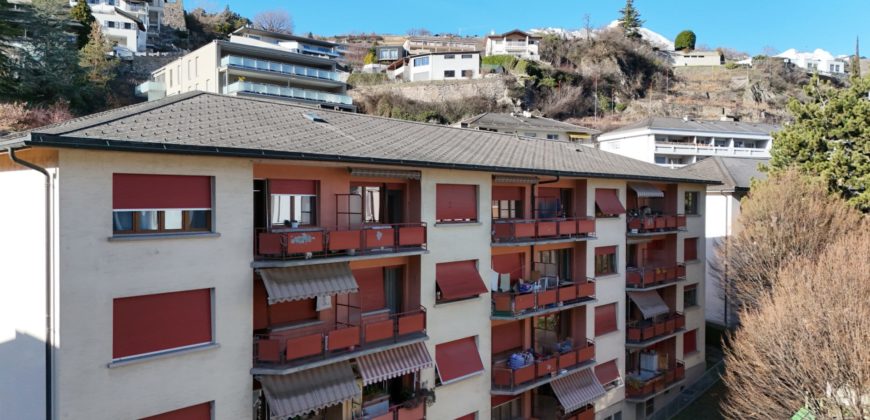 Charmant 3 pièces 1/2 entièrement rénové d’une surface de 83 m² bruts