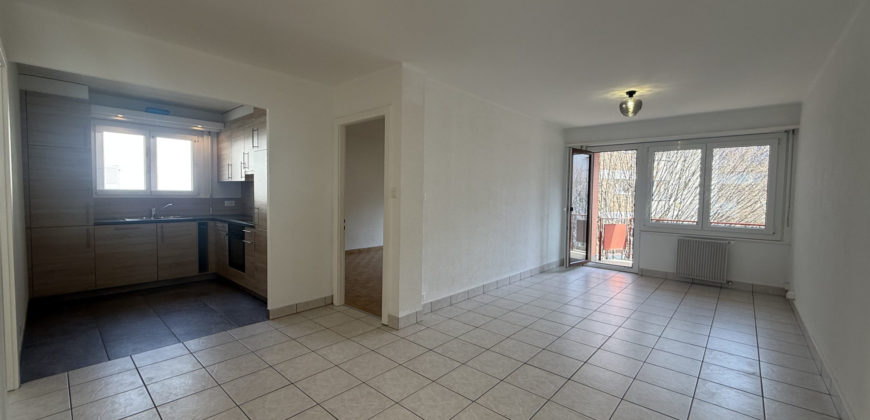 Charmant 3 pièces 1/2 entièrement rénové d’une surface de 83 m² bruts