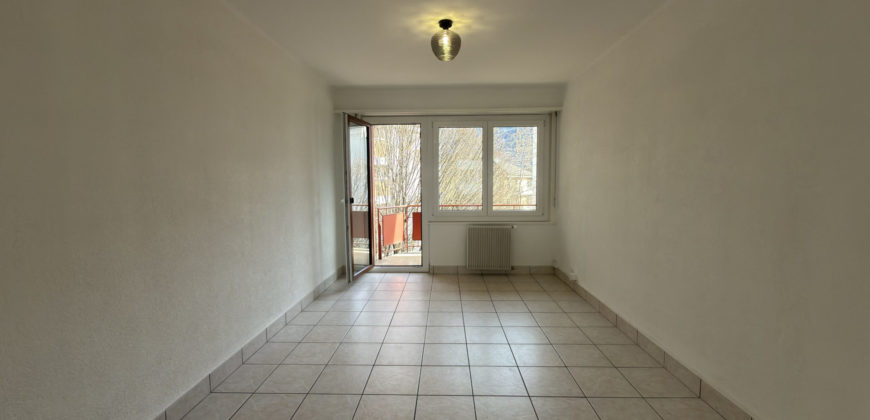 Charmant 3 pièces 1/2 entièrement rénové d’une surface de 83 m² bruts