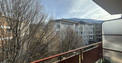 Charmant 3 pièces 1/2 entièrement rénové d’une surface de 83 m² bruts