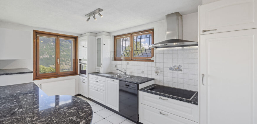 Maison individuelle 6 pièces 1/2 avec un atelier et une vue extraordinaire