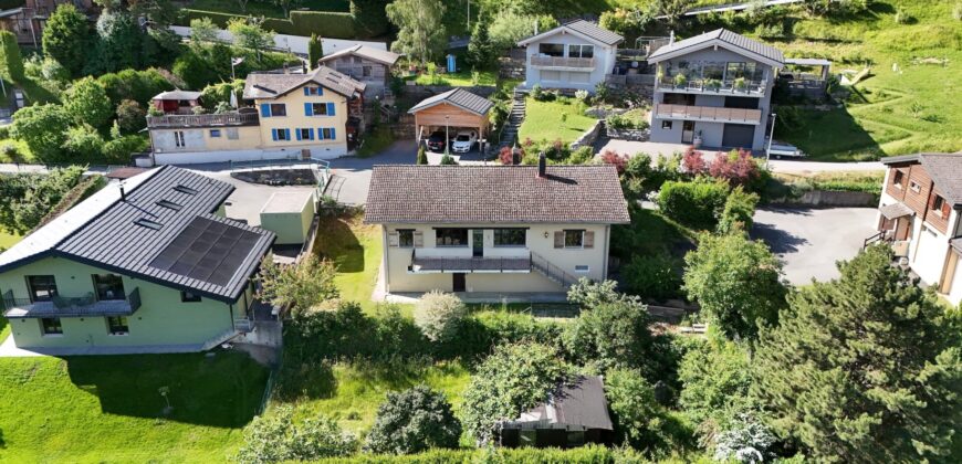 Maison individuelle 6 pièces 1/2 avec un atelier et une vue extraordinaire