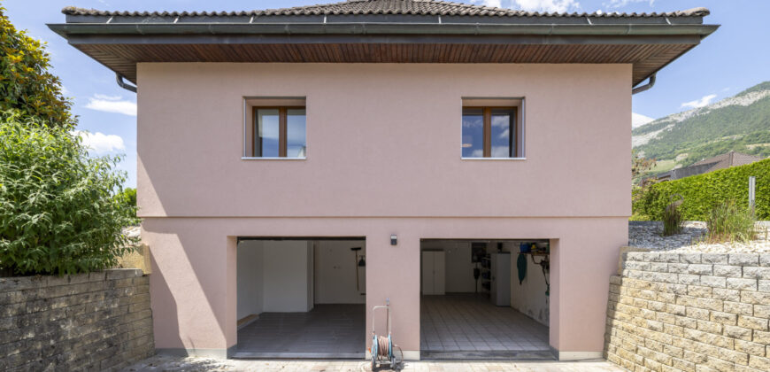 Splendide villa individuelle de 6 pièces ½ sur 3 niveaux