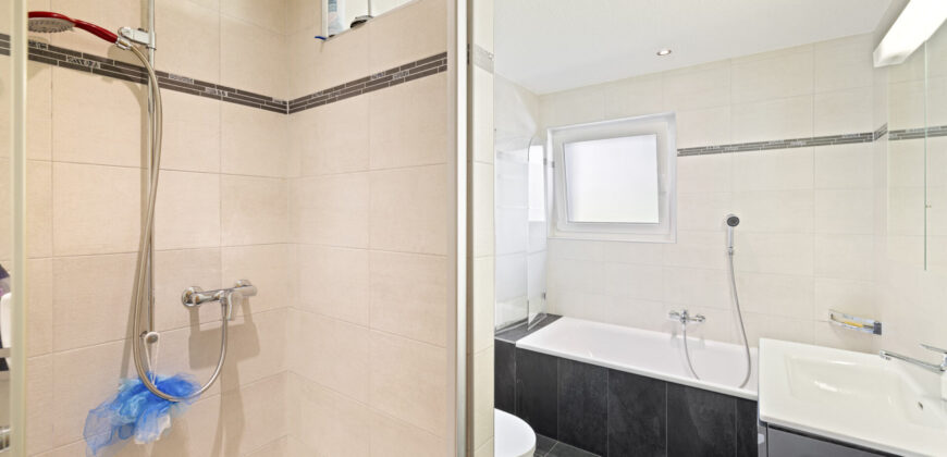 Spacieux 3 pièces 1/2 en rez-de-jardin de 107 m²