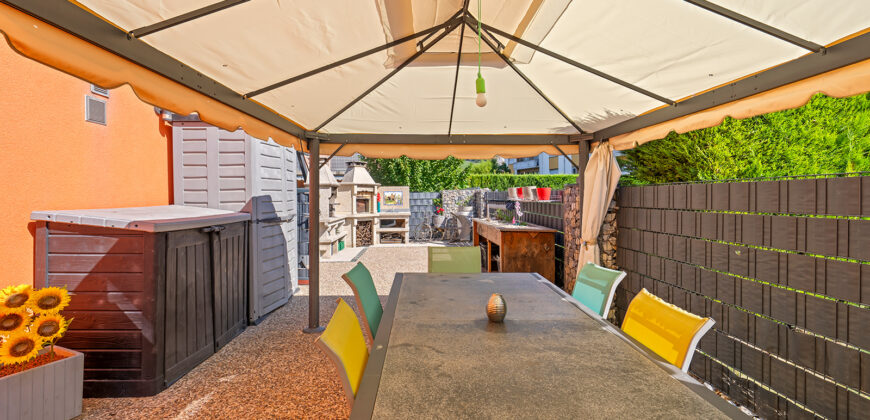 Charmante villa 4 pièces ½ de 130 m2 nets à Vétroz sur parcelle de 463 m2