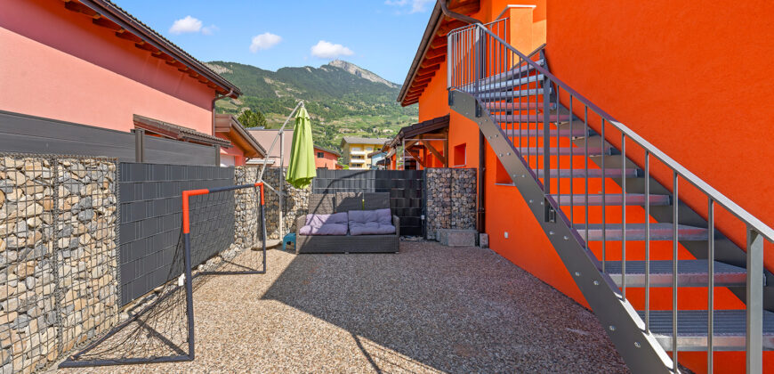Charmante villa 4 pièces ½ de 130 m2 nets à Vétroz sur parcelle de 463 m2