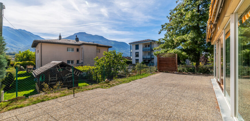 SPACIEUX REZ-DE-JARDIN 4 PIECES 1/2 DE 165 M2 PONDERES A CONTHEY