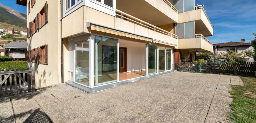 SPACIEUX REZ-DE-JARDIN 4 PIECES 1/2 DE 165 M2 PONDERES A CONTHEY