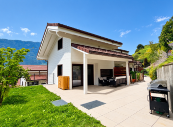 MAGNIFIQUE VILLA MITOYENNE 3 PCES ½ DE 110 M2 AU COEUR DES VIGNES À SAILLON